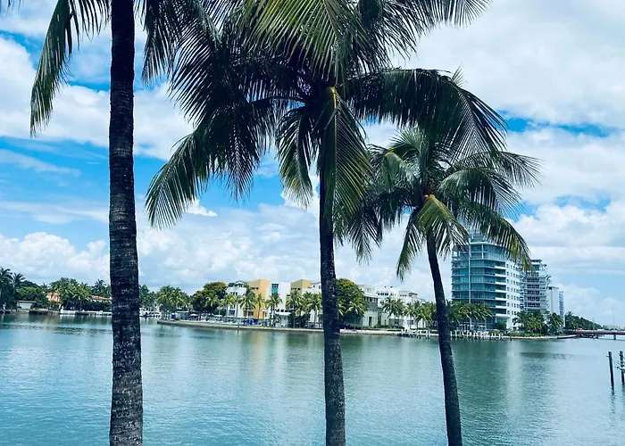Ocean View Stylish 1Br 1Ba Beach Condo+Parking