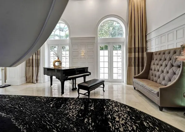 Ocean Resort Condo 2 Bedroom, 2 Baths Unit 517 Miami Beach