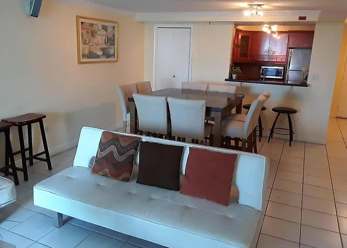 2Bd 2Br Townhouse With Balcony Ocean Views And Direct Beach Access Villa Miami Beach