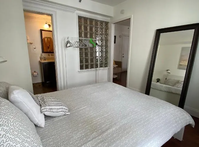Pet friendly Ocean Walk By Miami Ambassadors Apartment Miami Beach