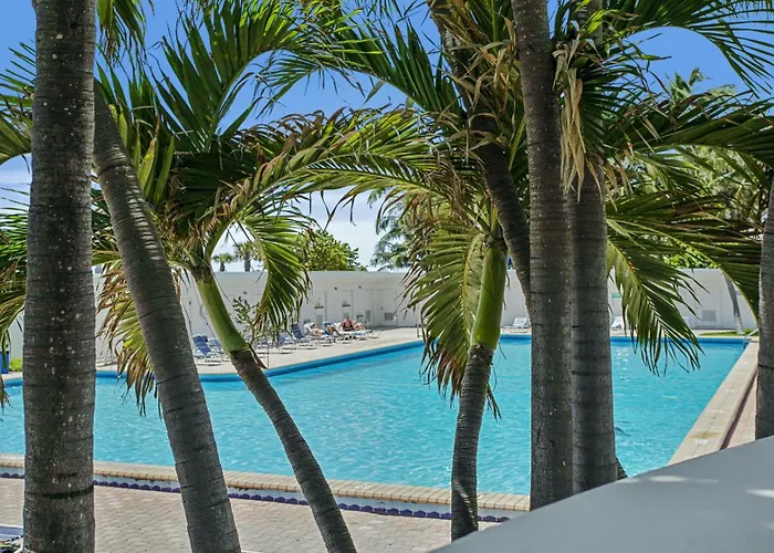 Oceanfront 2 Bedroom Townhouse In Miami Beach -Th4