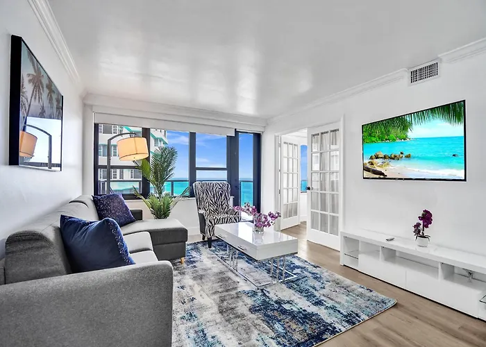 Ocean View Condo Beach Service 1504 Miami Beach
