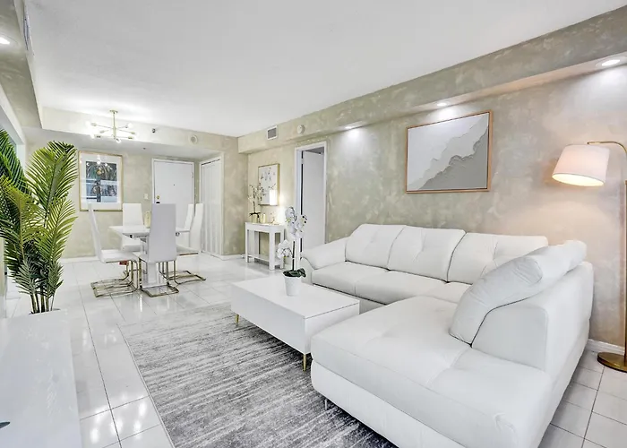 Amazing Ocean View Condo Beach Service Unit 607