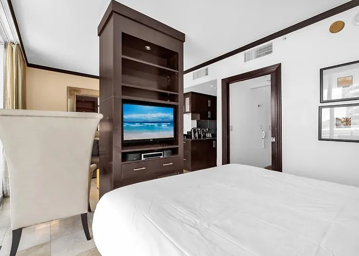 Suites Ocean Drive Hotel