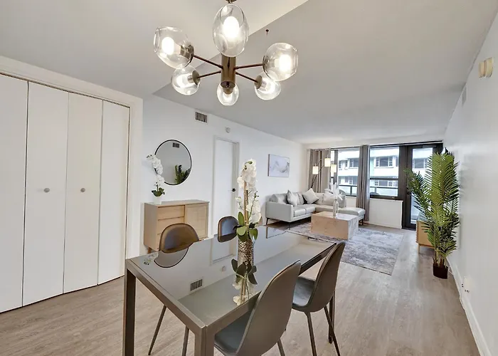 Ocean View Beach Retreat Beach Service 606