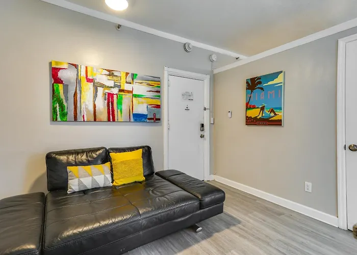 Huisdiervriedelijke Sunny Miami Beach Condo Steps To Boardwalk!