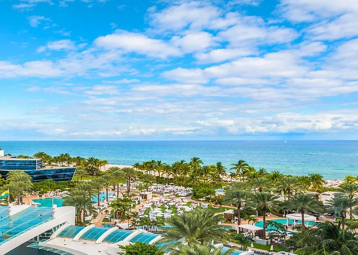 Haustierfreundliches Fontainebleau Ocean View Private Residence -90103 Miami Beach