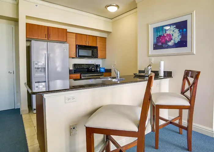 Pool And Tennis Beachfront Florida Condo!