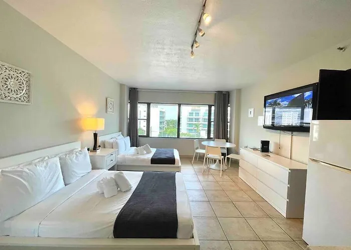 Huisdiervriedelijke Charming Studio City View! Miami Beach