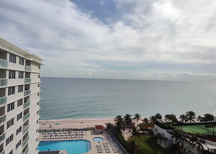 Estudios Para 4 Personas En La Playa De Sunny Isles Beach Miami Beach