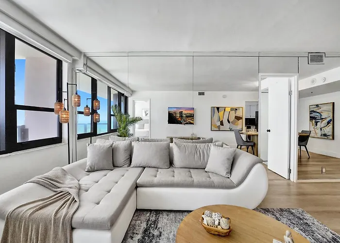Ocean View Condo 2 Bdrm 2 Ba 709