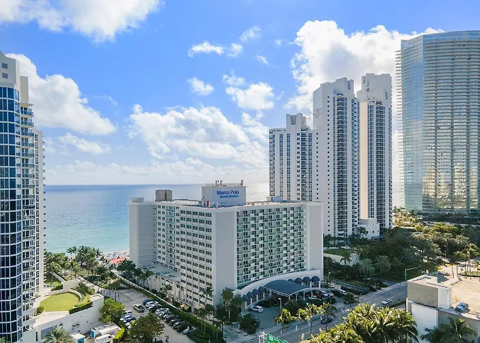 Appartement Modern Oceanfront Studio Shop, Swim And Dine! à Miami Beach acceptant les animaux