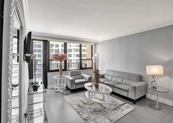 Amazing 3Bd Ocean View Condo Beach Service 715 Miami Beach
