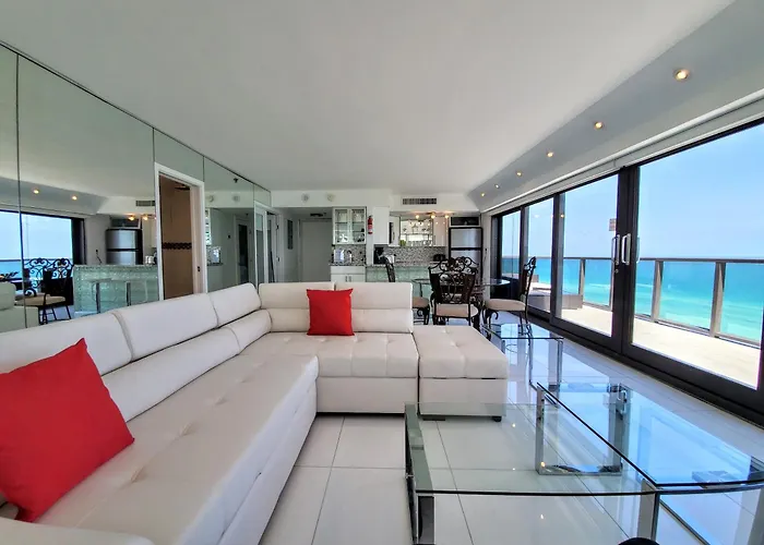 Luxury Beach Resort - Hora Rentals