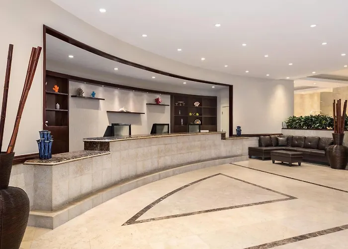 Boutique Radisson Resort Miami Beach
