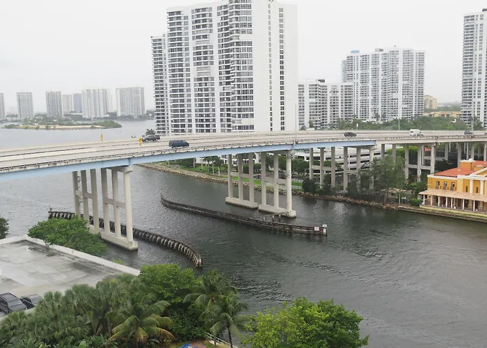 Ocean Reserve Luxury Condos Across From Sunny Isles Beach