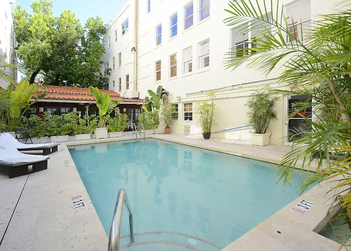 First Street Apartments Miami Beach