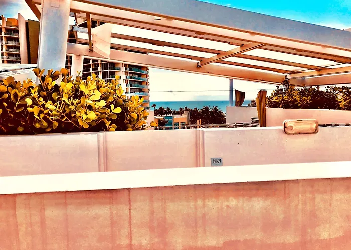 Suites Ocean Drive Hotel