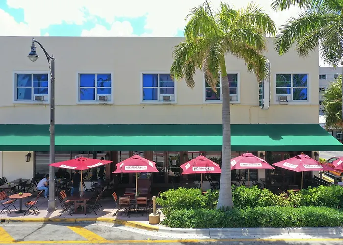 Norman'S Hotel And Dining