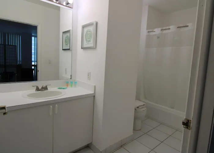 Castle B6 Villa Miami Beach