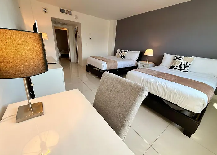Special Beautiful Modern Beach Condo Miami Beach que aceita animais de estimação