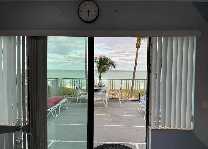 Ocean Front Units At Miami Beach