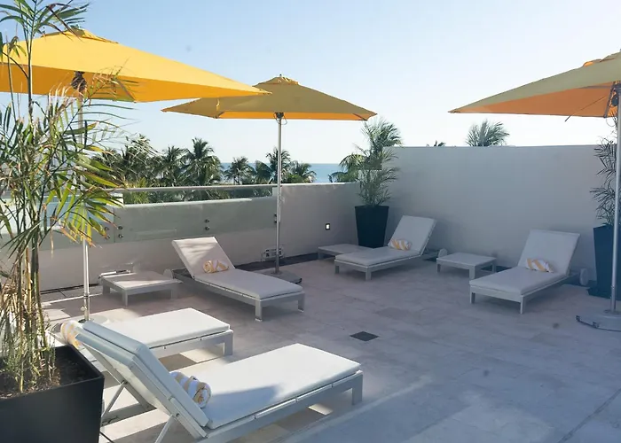 Boutique Leslie Hotel Ocean Drive Miami Beach