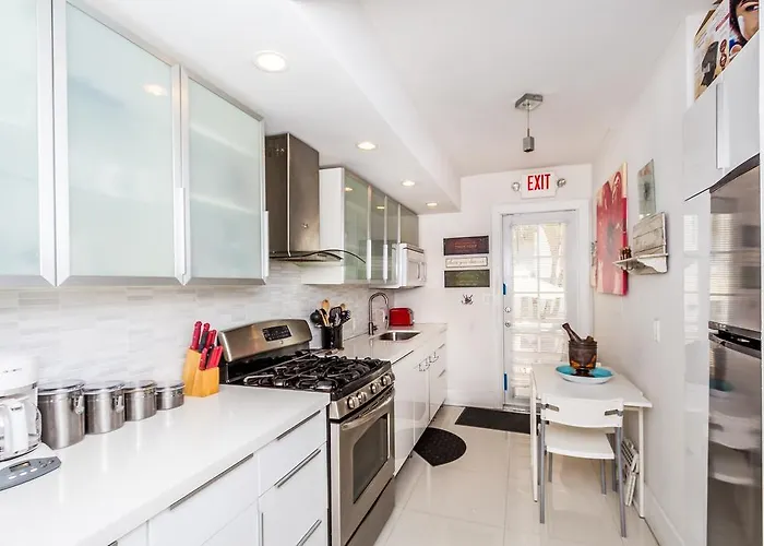 Villa Diamond In South Beach