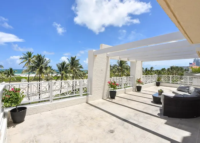 The Casa Grande Beach House