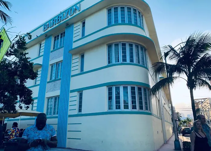 Beachfront Ocean Dr White Sand Paradise Sobe 311