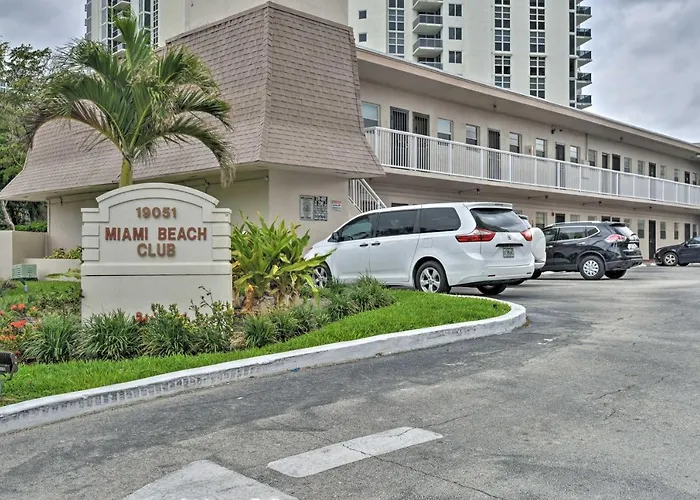 Oceanfront Miami Beach Condo With Resort Pool Access